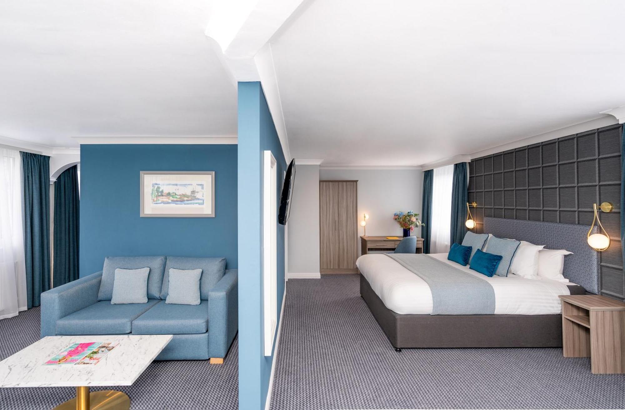 เดอะ บรูมลีย์ คอร์ท โฮเต็ล Hotel บรอมลีย์ ภายนอก รูปภาพ