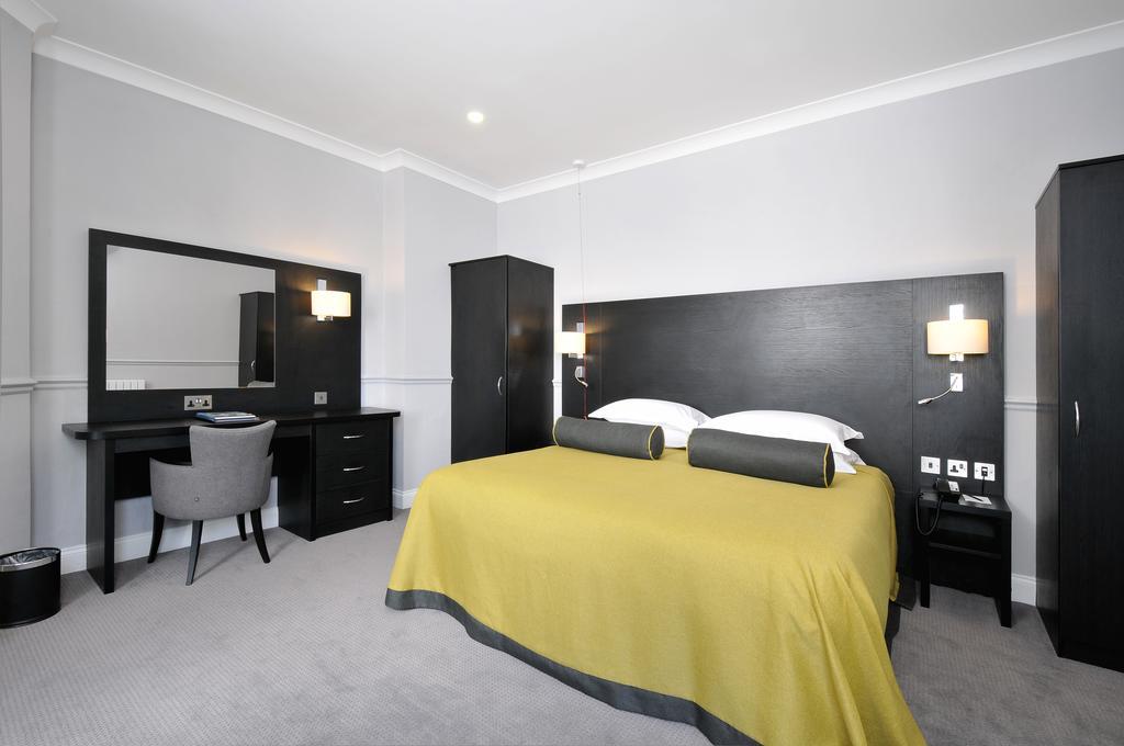 เดอะ บรูมลีย์ คอร์ท โฮเต็ล Hotel บรอมลีย์ ภายนอก รูปภาพ
